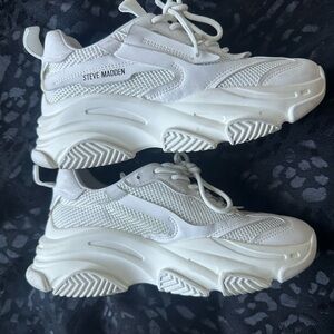 Women’s Steve Madden Cream Chunky Sneakers
